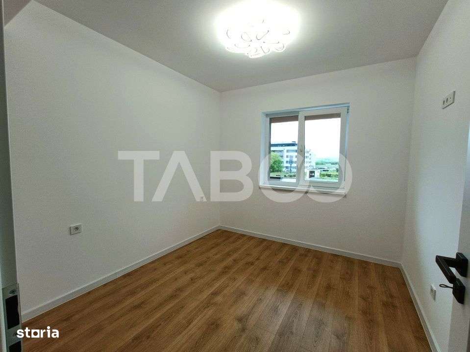Apartament de vanzare cu 3 camere 2 bai si 2 balcoane in Sibiu - Imagine principală: 5/12