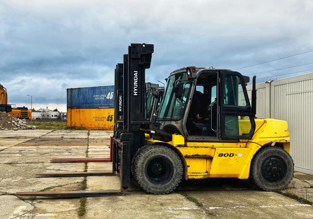 Hyundai 80d-9 2016