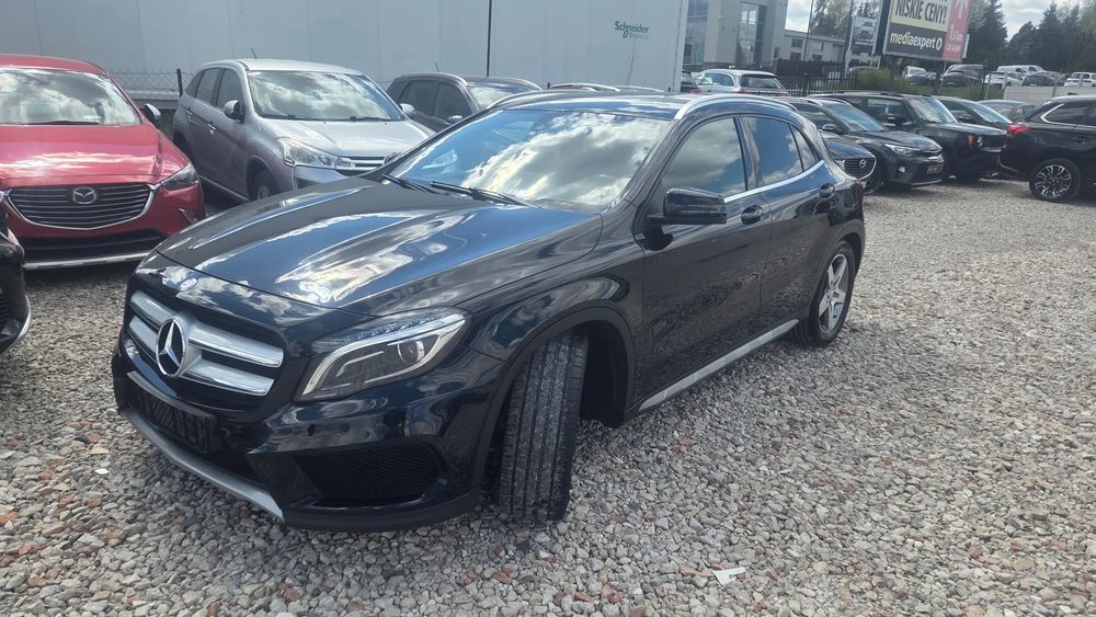Mercedes-Benz GLA 2016