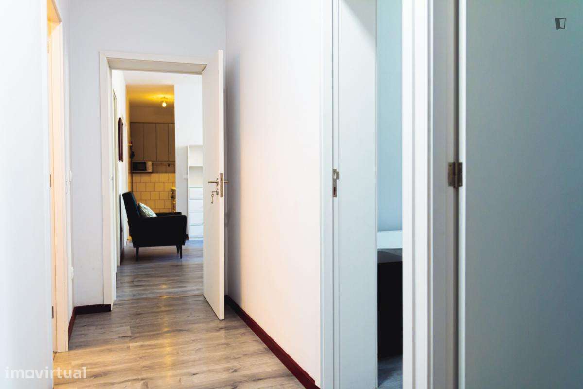 Quarto - localizado em Paranhos Porto - Grande imagem: 4/6