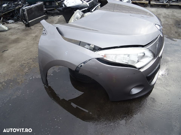 Vand Fata Completa Renault Megane 3 din 2010 volan pe stanga - 4