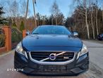 Volvo S60 D2 R-Design - 2