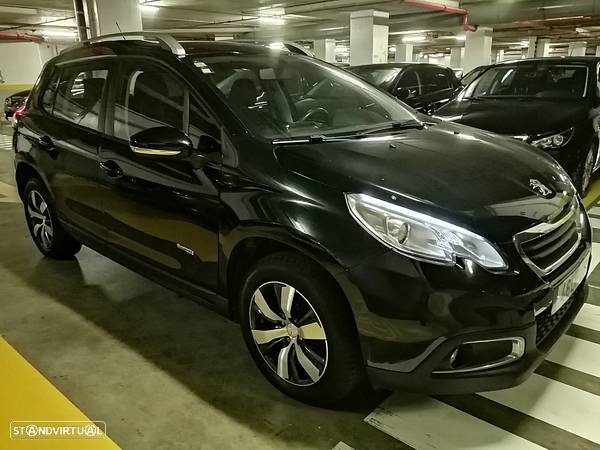 Peugeot 2008 1.6 e-HDi Allure - 3