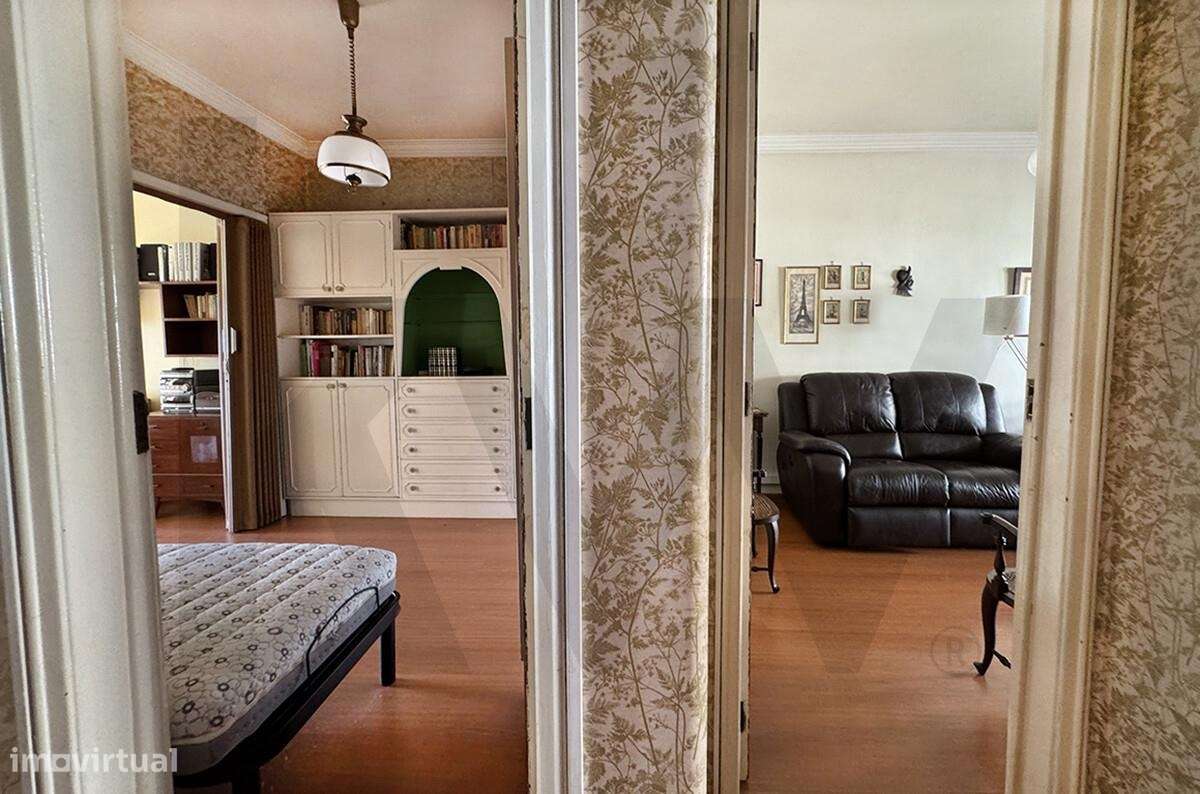 Apartamento T2 Centro Damaia de Cima-24