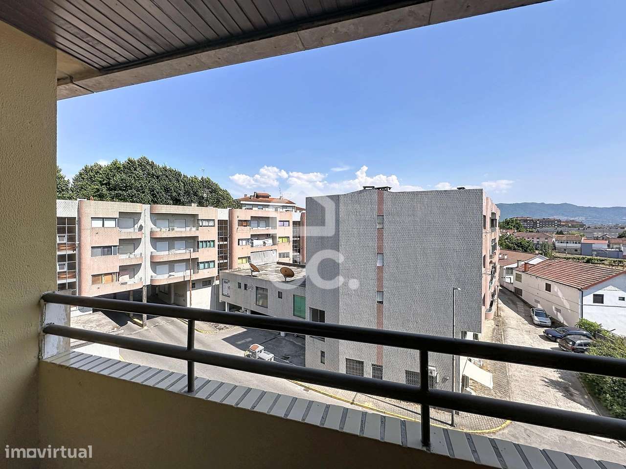 Apartamento T2 Ideal para Habitação Própria ou Rentabilização-9