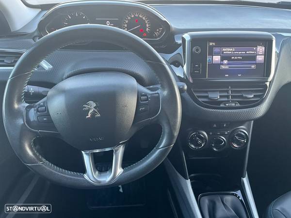 Peugeot 2008 1.6 e-HDi Allure - 5