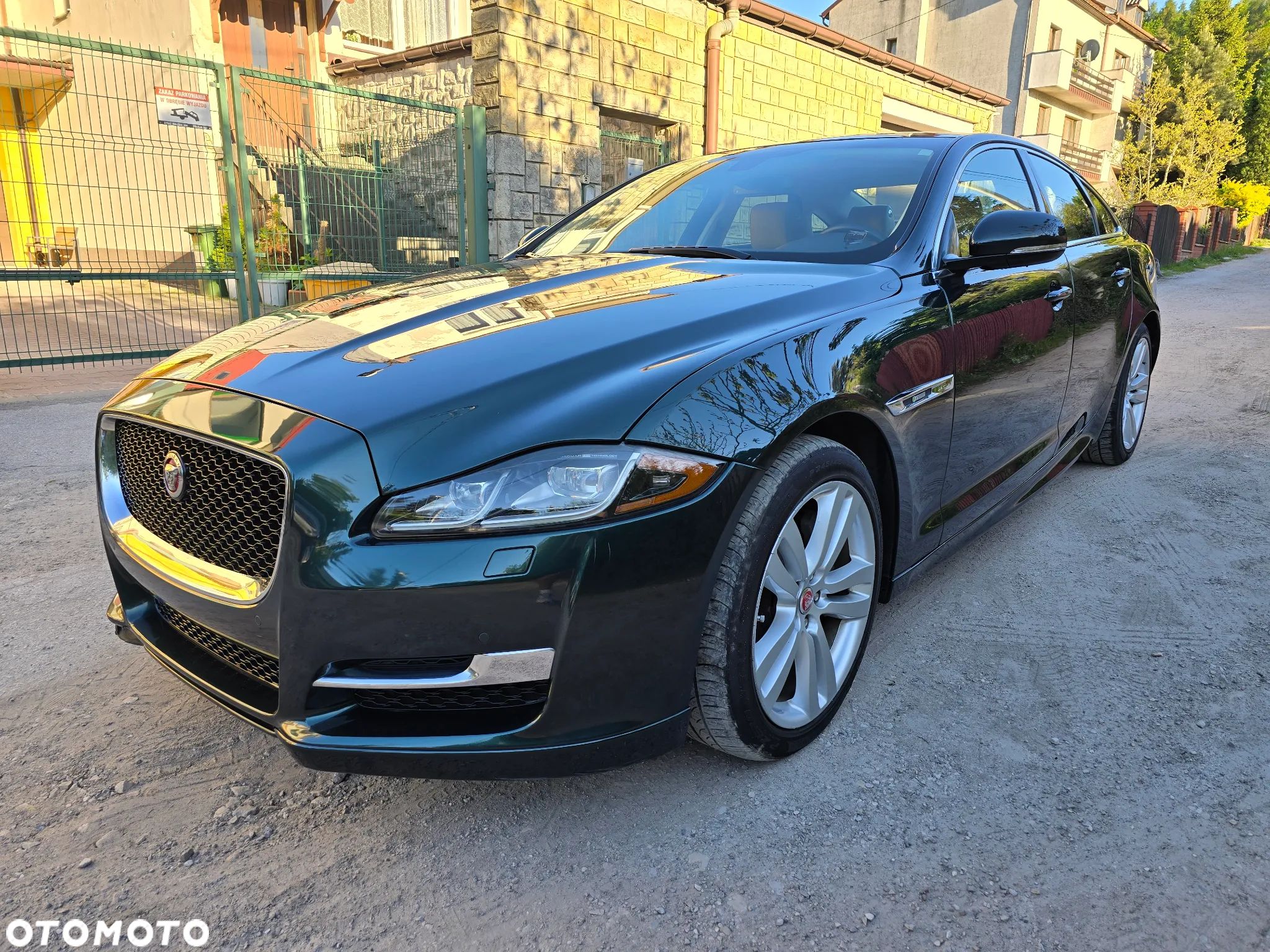 Jaguar XJ 3.0 V6 Kompressor AWD R-Sport - 1