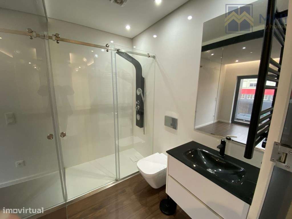 Apartamento T3 em Ramalde (Centro)-11