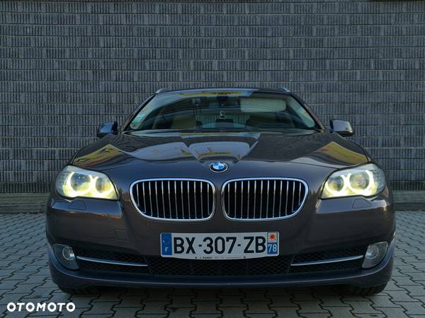 BMW Seria 5 520d xDrive Touring Luxury Line - 1