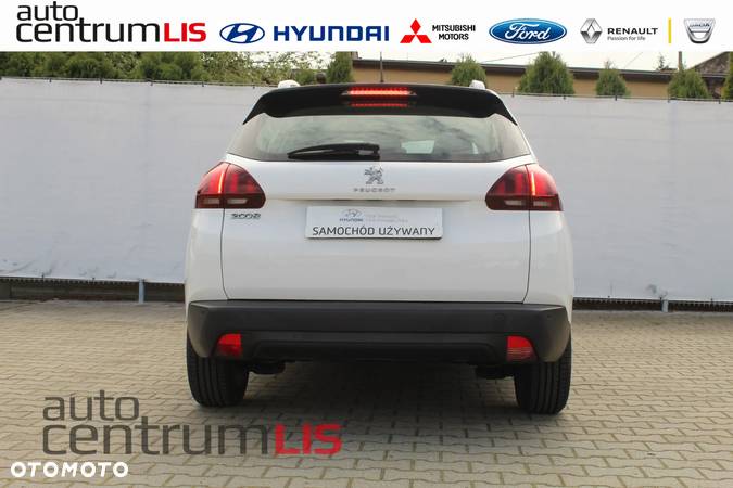 Peugeot 2008 1.2 Pure Tech Active S&S EAT6 - 4