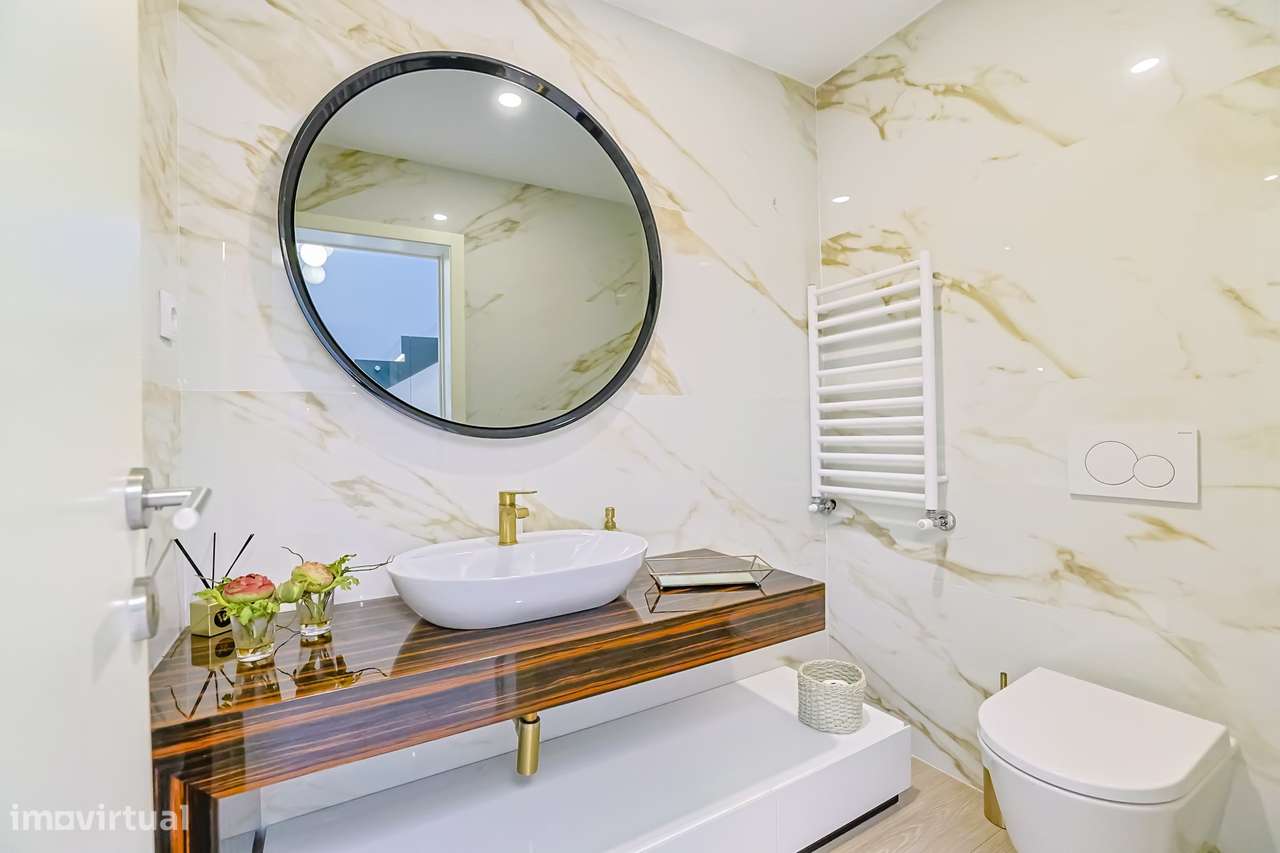 Moradia em Banda T4 Venda em Abade de Neiva,Barcelos - Grande imagem: 4/39