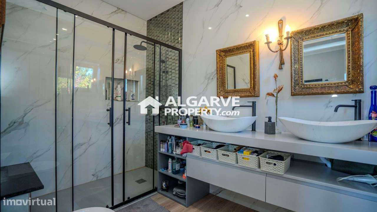 Excelente moradia V5 com vista panorâmica nos arredores de Loulé, Alga - Grande imagem: 4/50