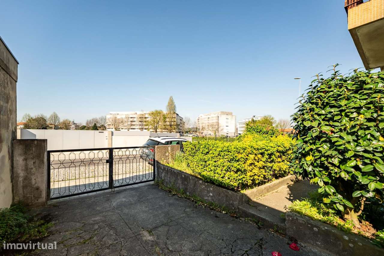 Apartamento T6 em Paranhos – Excelente Oportunidade de Investimento co-30