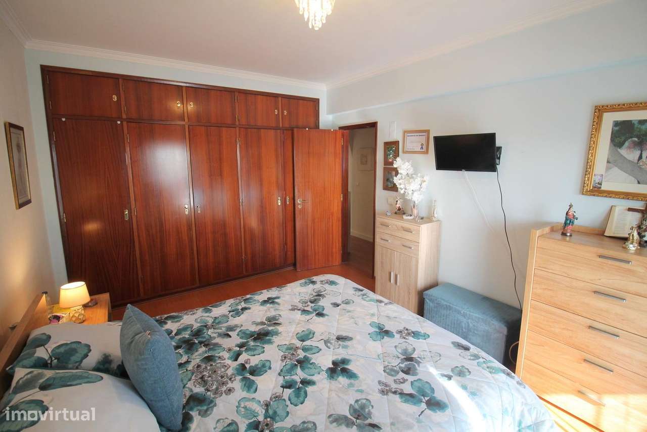 Apartamento T3 Vale Flores Mem Martins-14