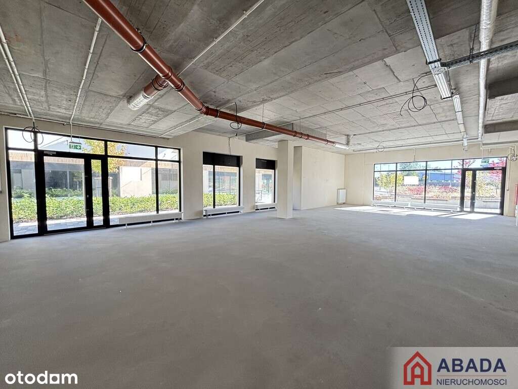 narożny lokal | 6 wejść | Podział 140|290|141-3