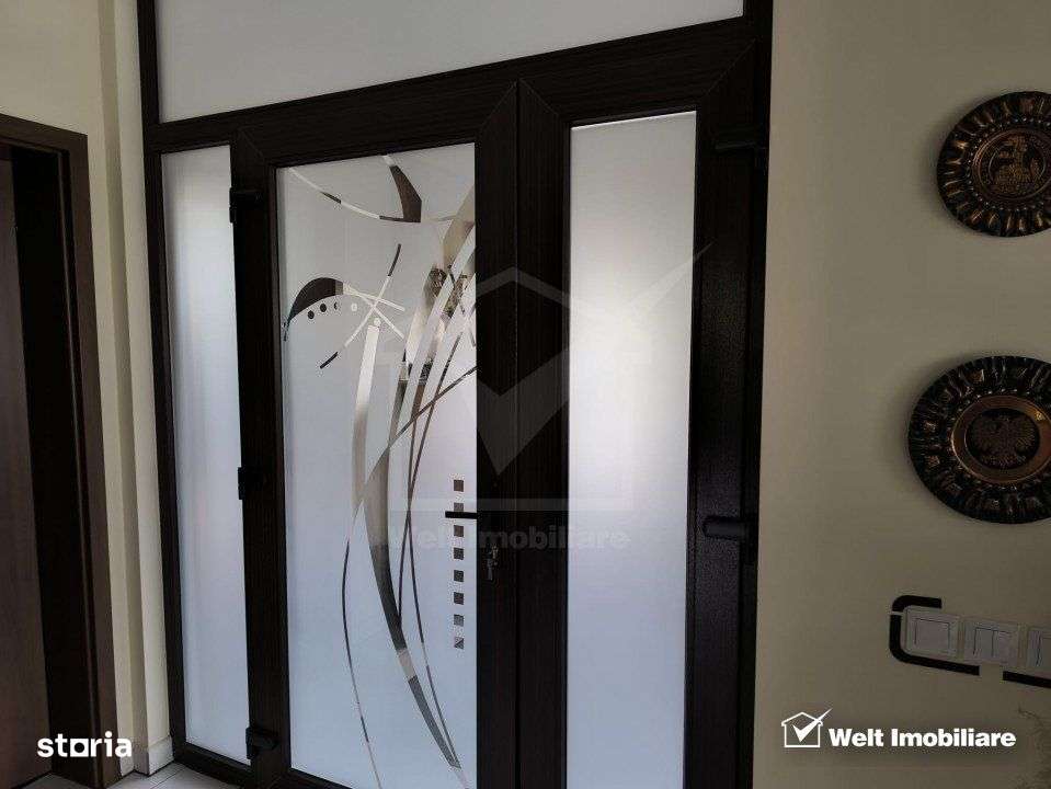 Casa-vila, 7 cam., 418 m.p., 2000 m.p. teren, Dambul Rotund, zona lini - Imagine principală: 5/19