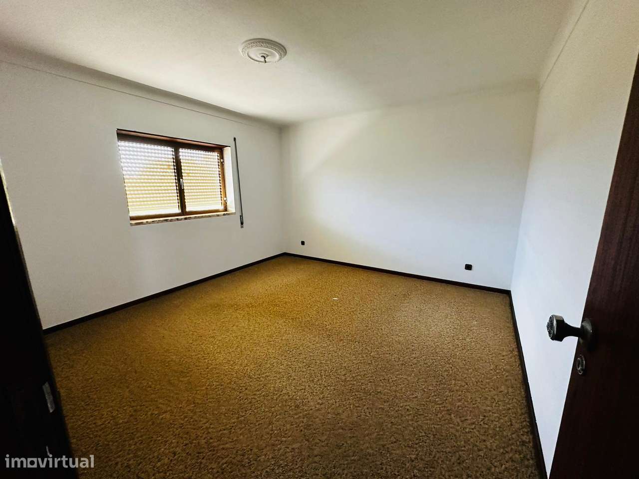 Imóvel de banco : escritura ao abrigo do simplex-41