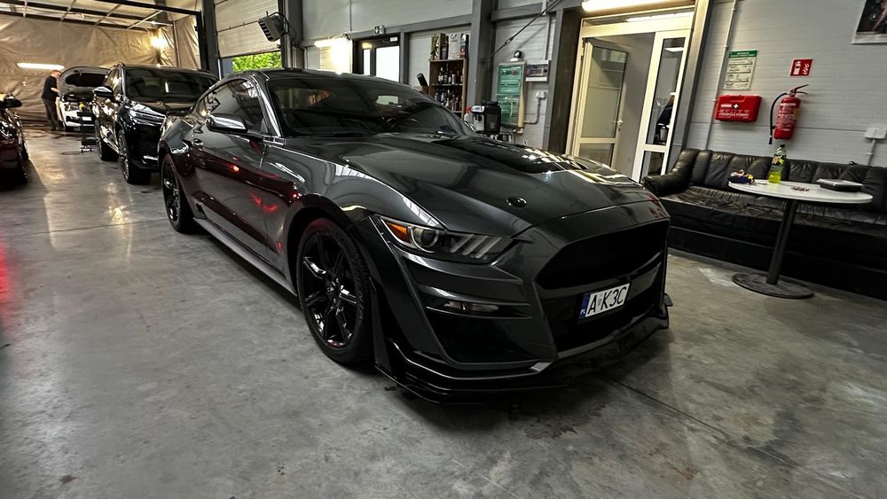 Ford Mustang 3.7 V6 2016