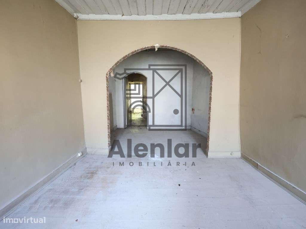 Oportunidade de Investimento no Centro Histórico de Alenquer - Bair...-10