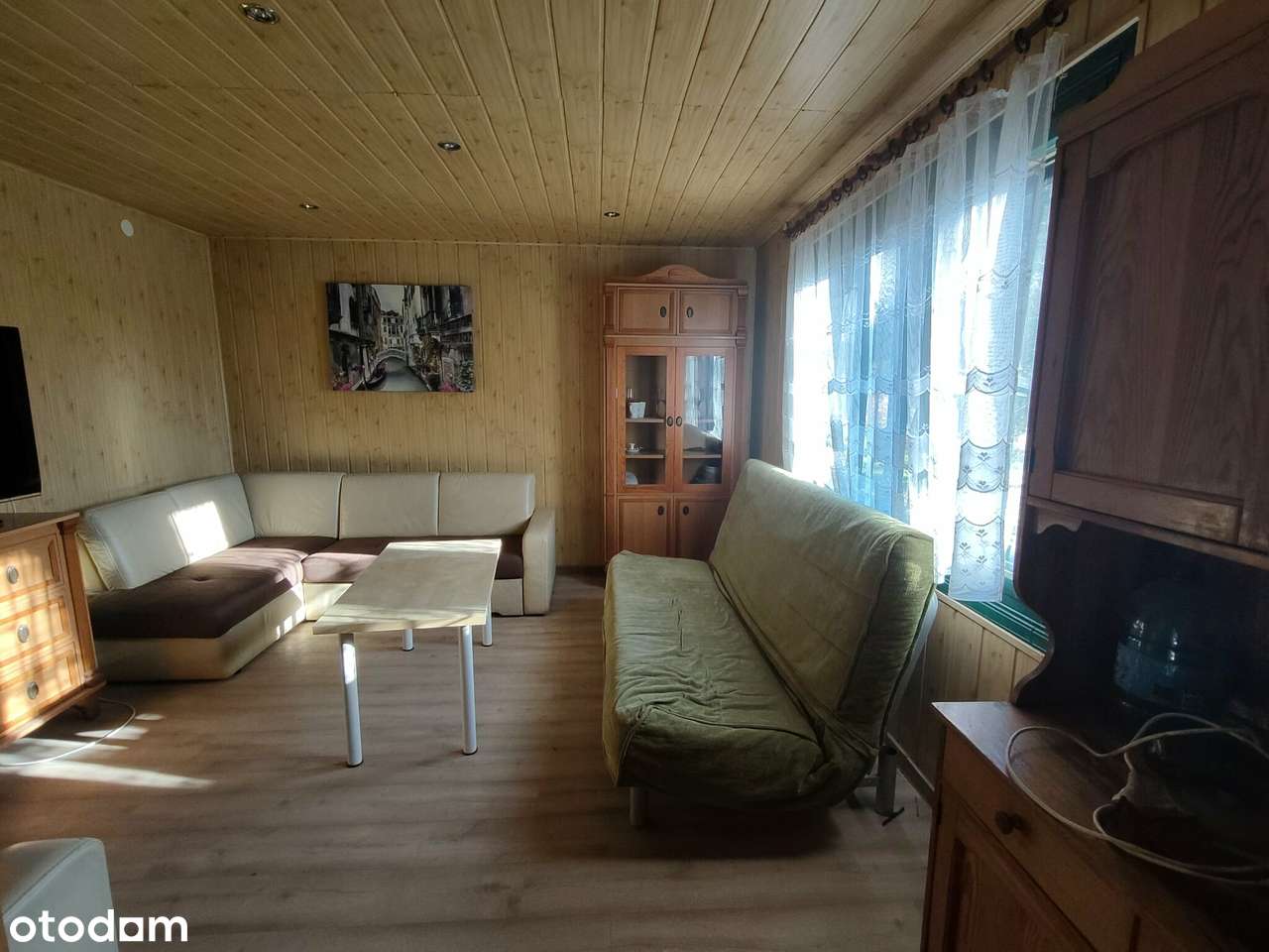 Dom w środku lasu-5