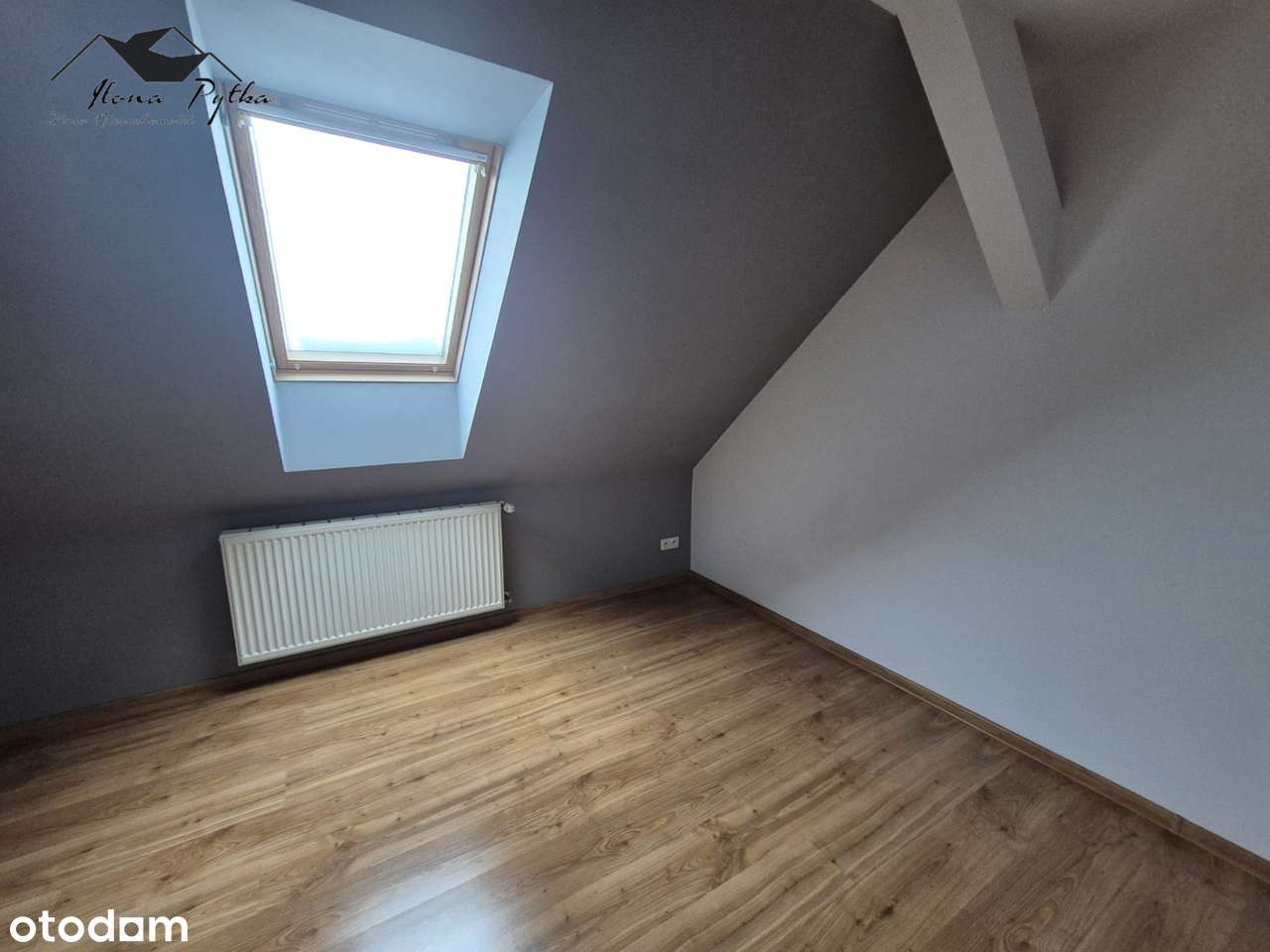 Dom pod lasem z zabudowaniami gospodarczymi 16km od Opola-3