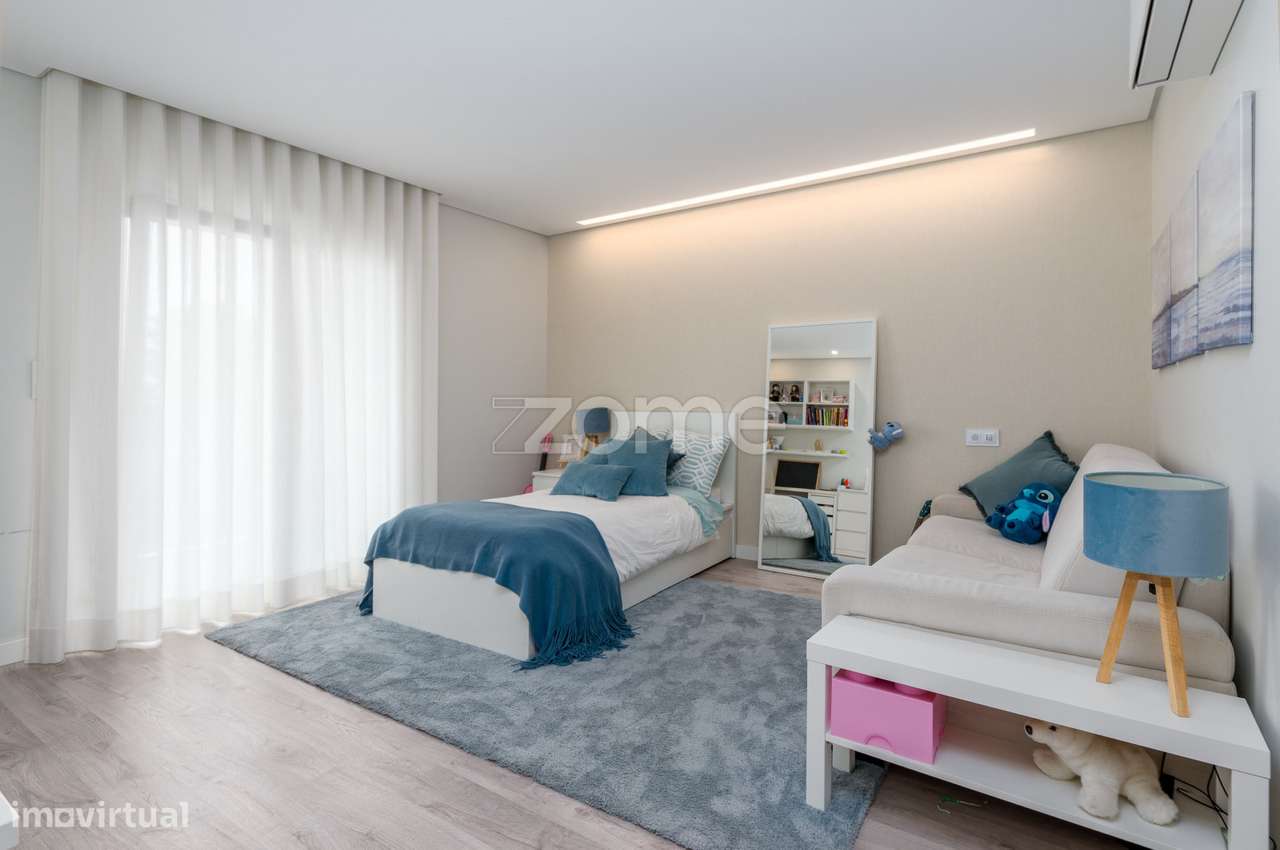 Luxuosa Penthouse T4-5