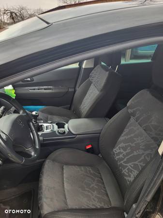 Peugeot 3008 1.6 HDi Trendy - 3