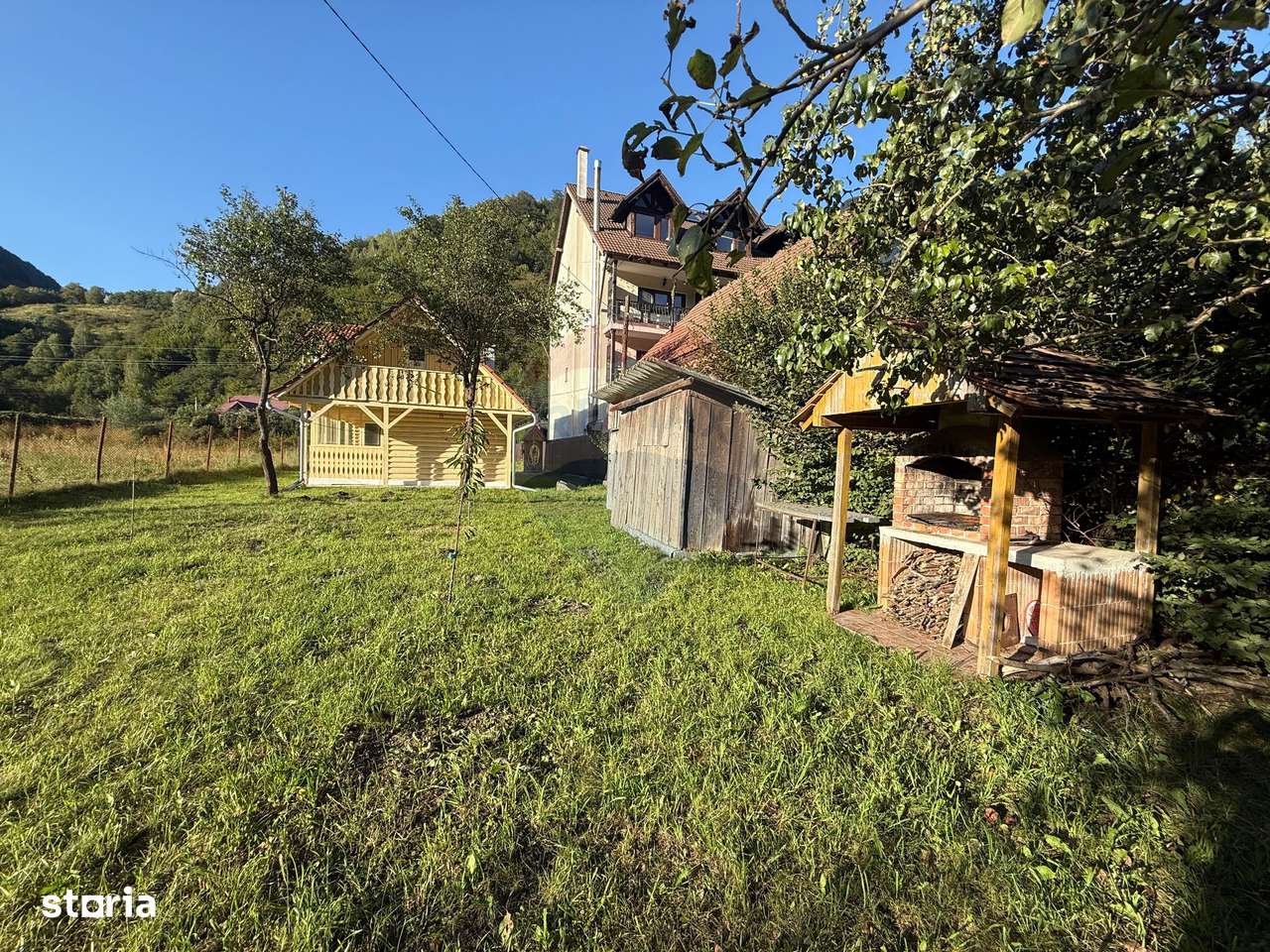 Casa de vacanta de vanzare pe Valea Lotrioarei - Imagine principală: 4/8