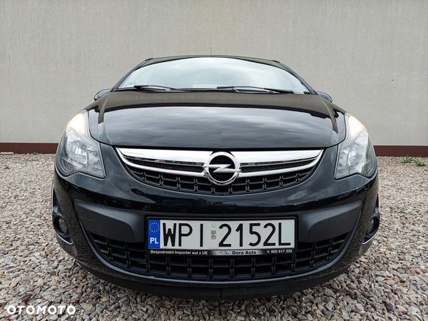 Opel Corsa 1.2 16V Cosmo - 4