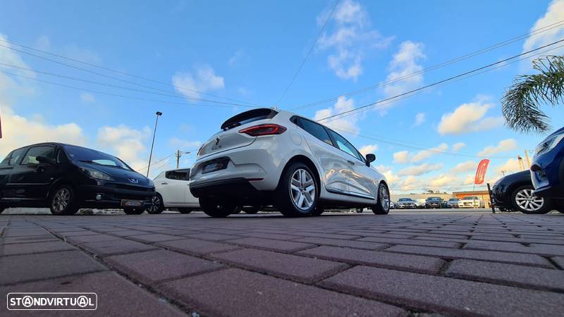 Renault Clio SCe 65 BUSINESS EDITION - 32