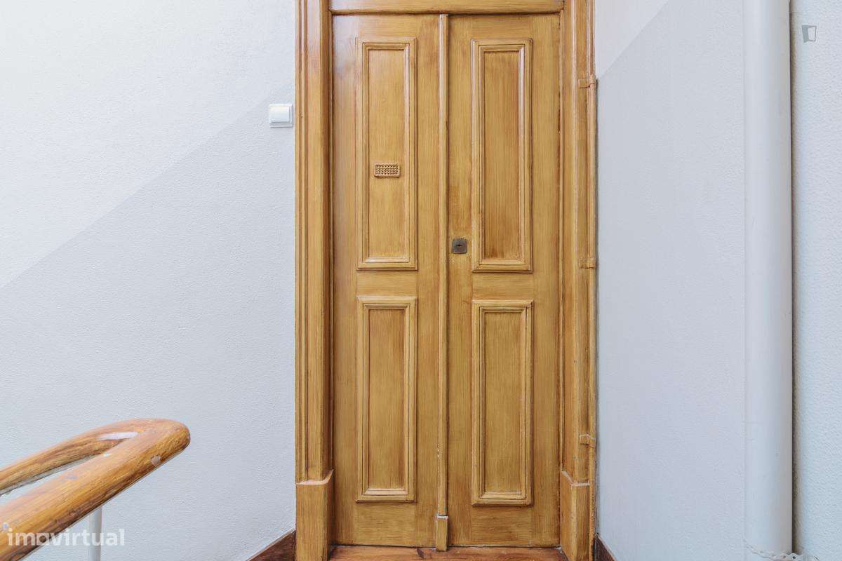 Quarto - localizado em Entrecampos Lisbon - Grande imagem: 3/6