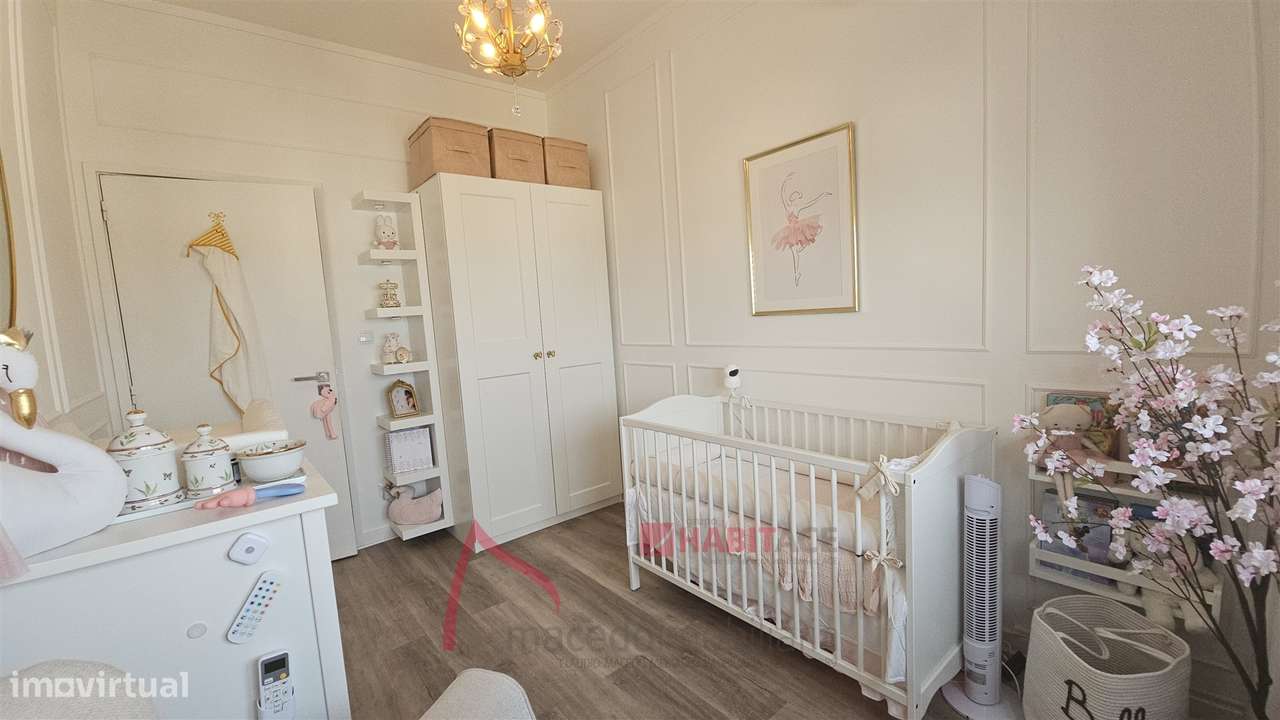 Apartamento T3 Remodelado-17