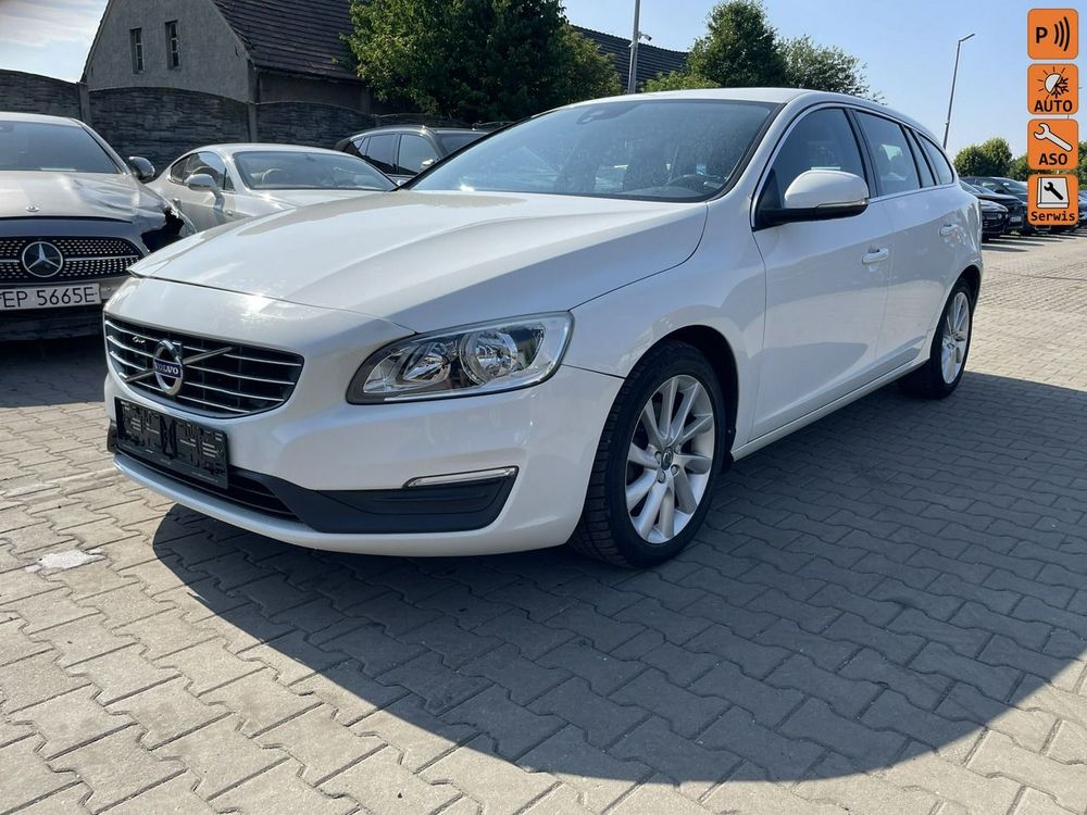 Volvo V60 I (2011-2018) D2 Momentum 2016