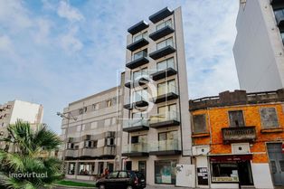 Apartamento T3 novo – Centro Póvoa de Varzim