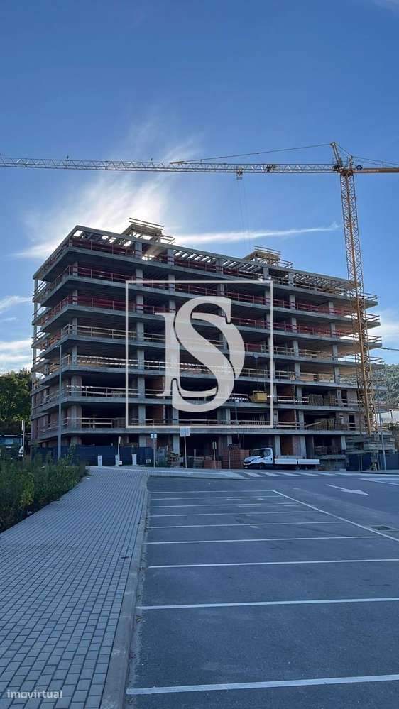 Apartamento T3 em NOVO em Braga - Cedência de Posição-0