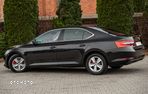 Skoda Superb 2.0 TDI DSG Active - 10