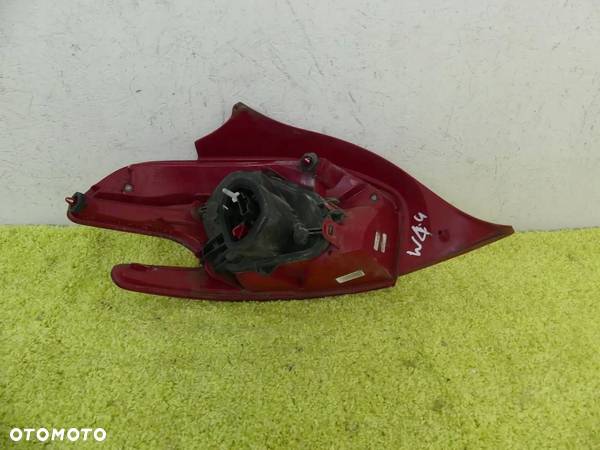 Lampa tył Prawa Peugeot 208 1 I 12-15 Super - 2