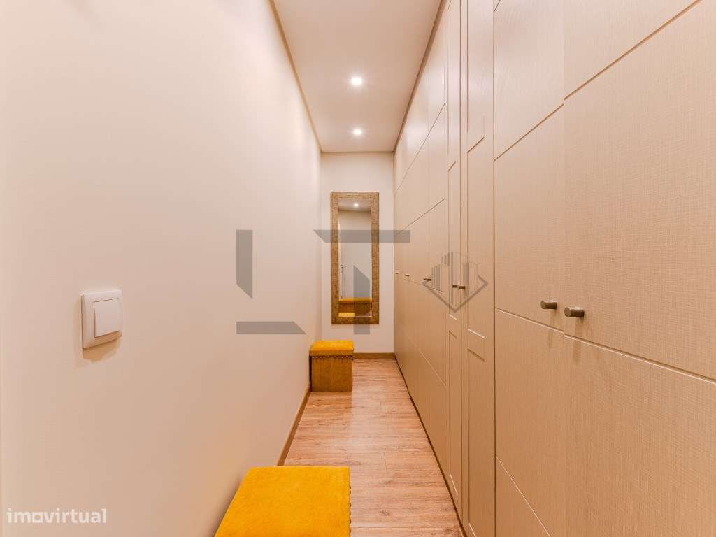 Fantástica Moradia T4 Moderna com Vista Mar, Jardim e Estacionament...-30