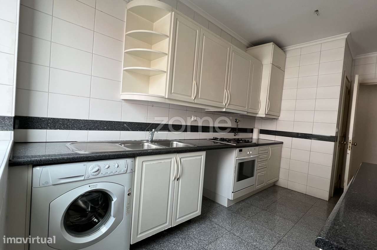 Arrendamento T2 condomínio Green Park - Grande imagem: 4/21