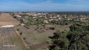 Quinta com 8250m2, casa com capacidade de ampliação até 300m2 a 20km d - Grande imagem: 2/21