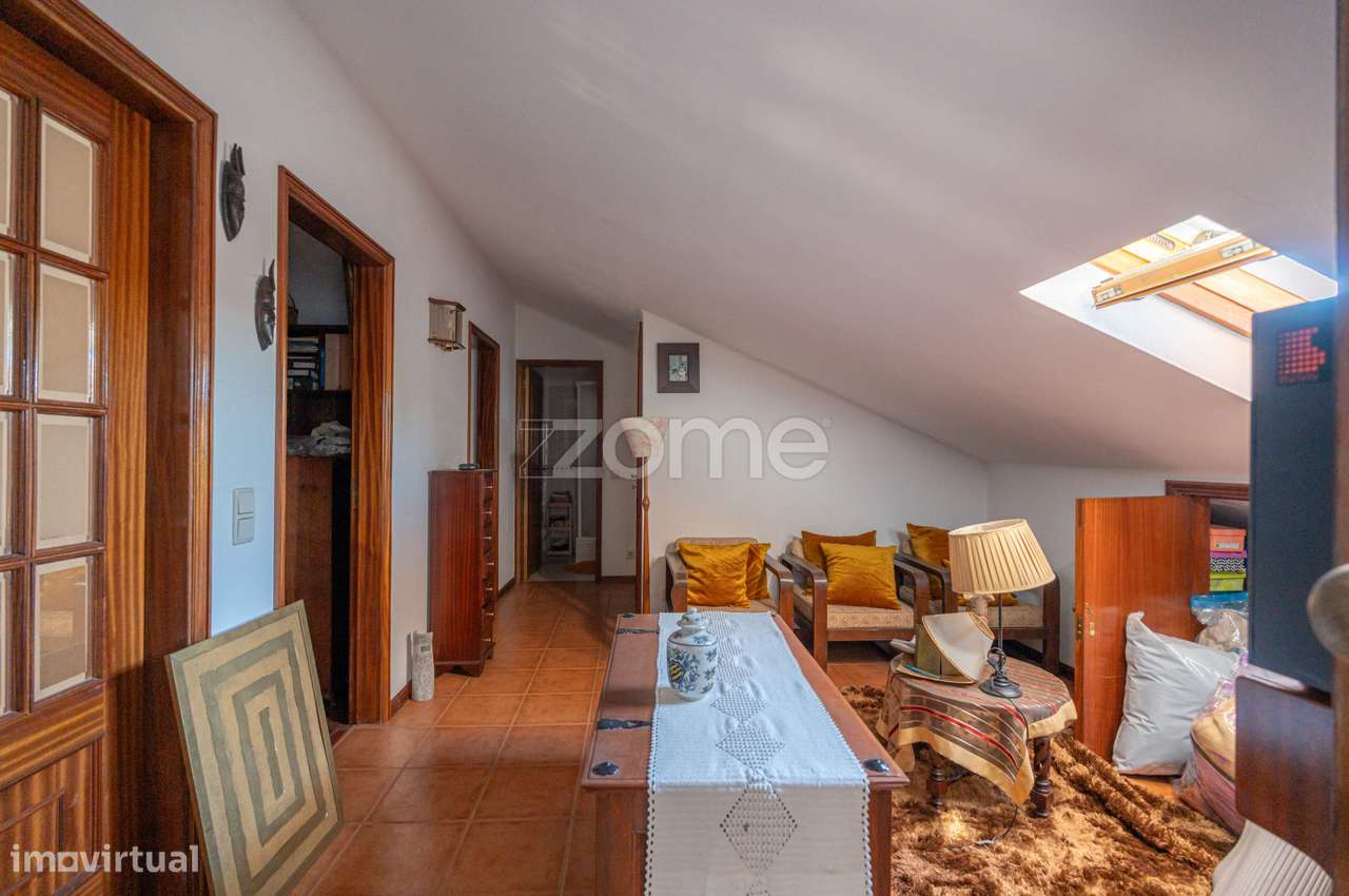 Apartamento T2 Duplex em Santo António dos Olivais, Coimbra-29
