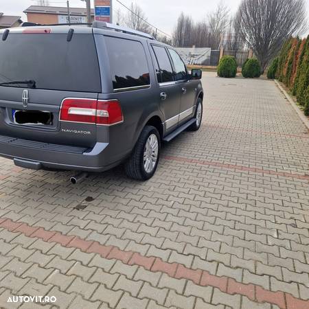 Lincoln Navigator - 11