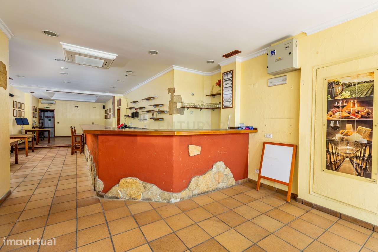 Espaço comercial  à Venda junto à Marina de Faro – 291,95 m² - Grande imagem: 3/17