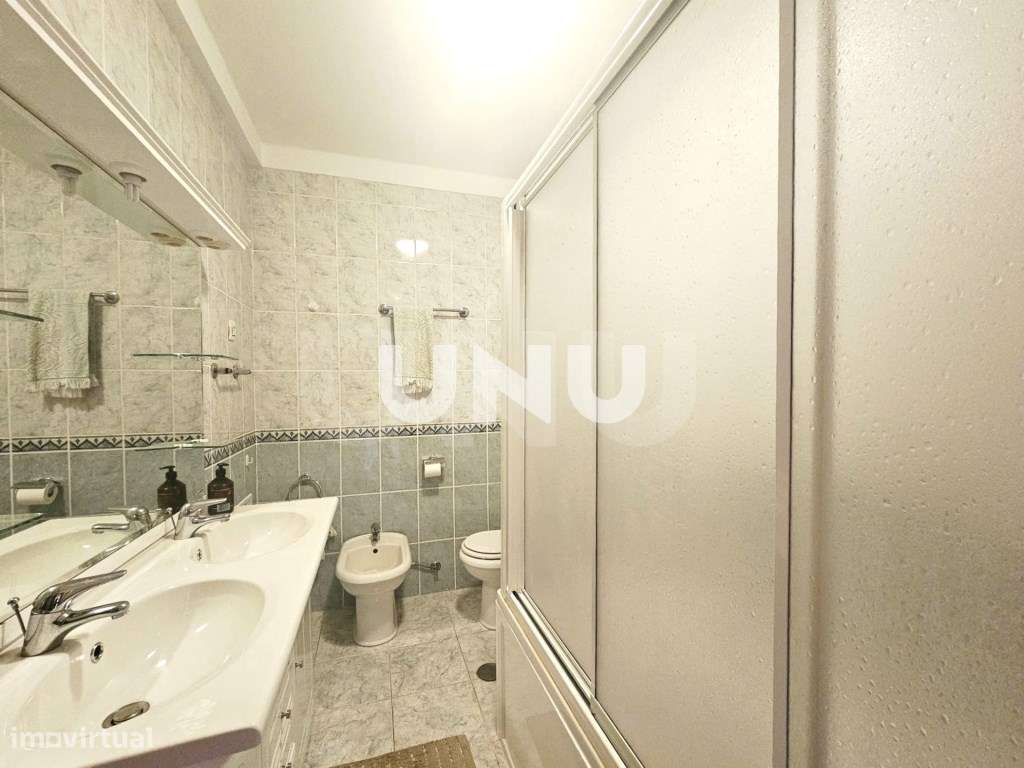 Moradia em Banda T5 - A 5 Minutos do Centro da Cidade de Viseu-14