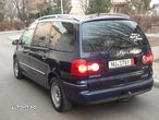 Volkswagen Sharan 2.0 TDI Comfortline - 16