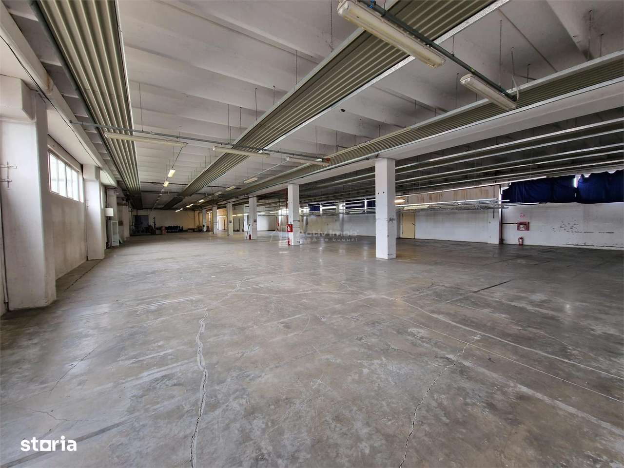 Resita CHIRIE Constructie tip hala 2 nivele 3298 Mp cu teren 6695 Mp - Imagine principală: 5/20