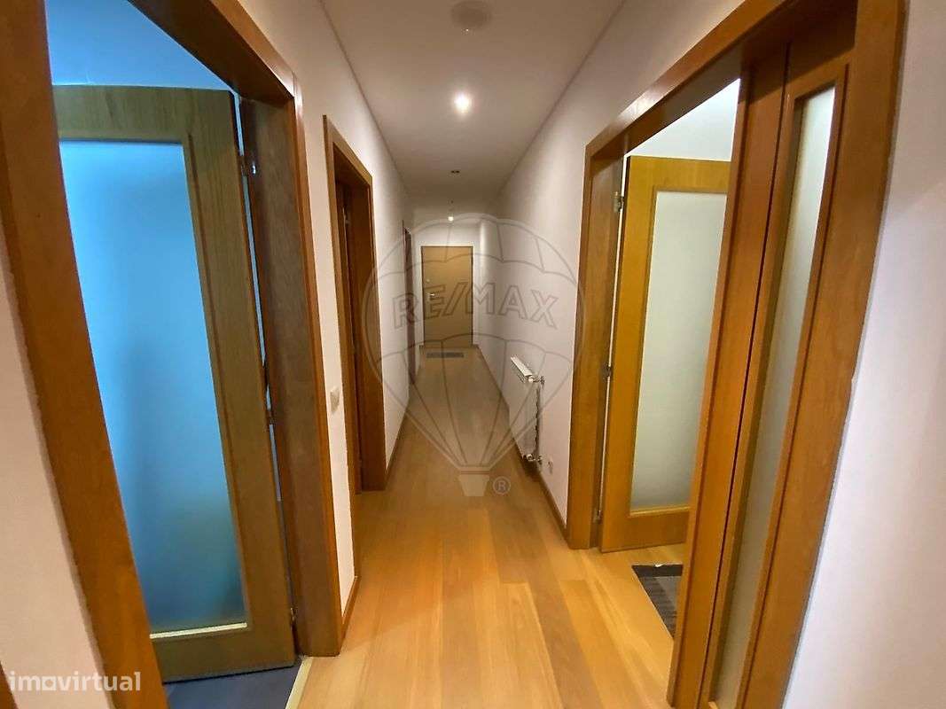 Apartamento T3 para arrendamento - Grande imagem: 2/15