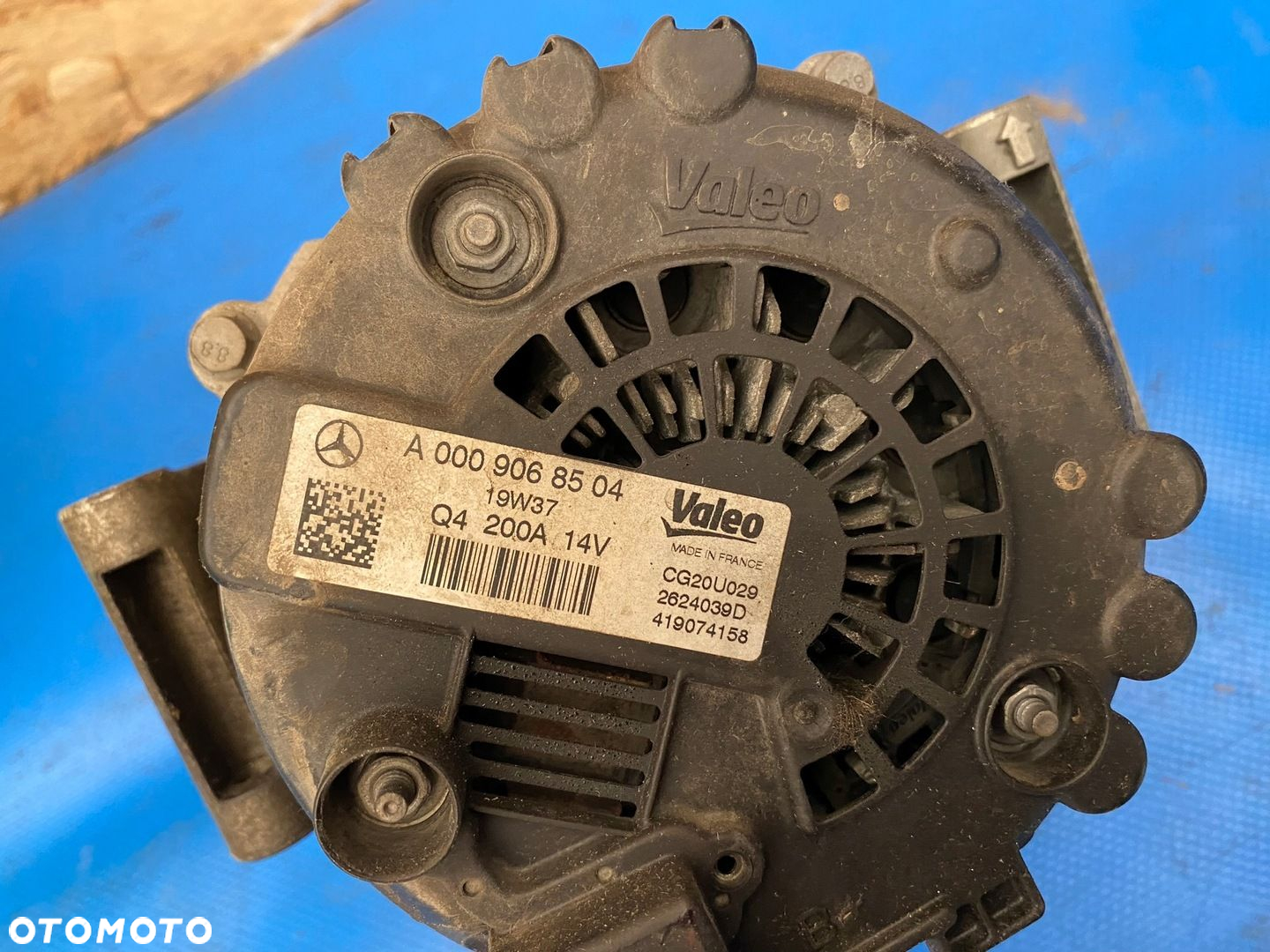 MERCEDES ALTERNATOR 0009068504 - 3