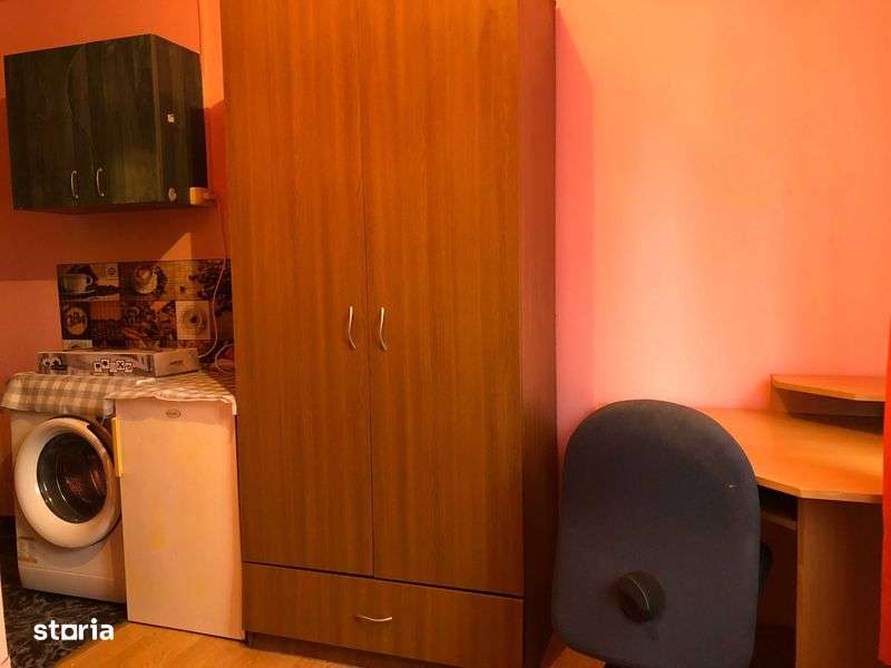 Garsoniera de inchiriat - Imagine principală: 4/4