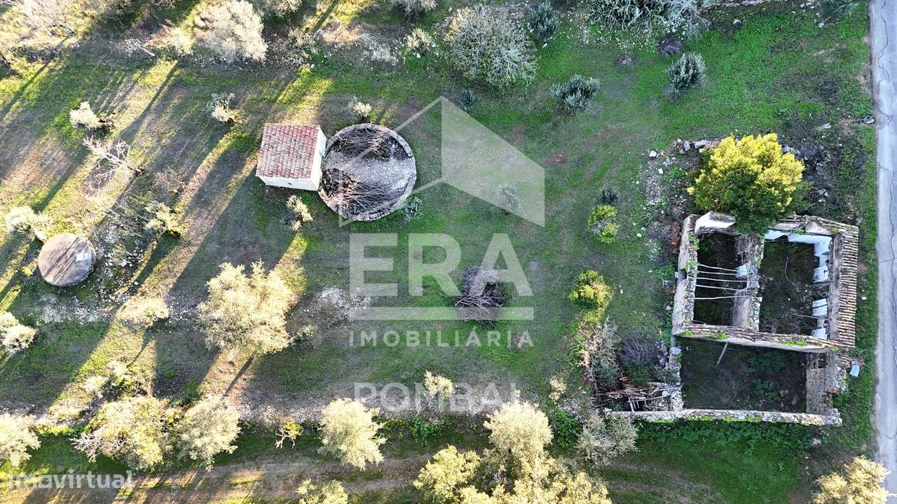 Moradia para reconstruir, Avecasta - Grande imagem: 5/13